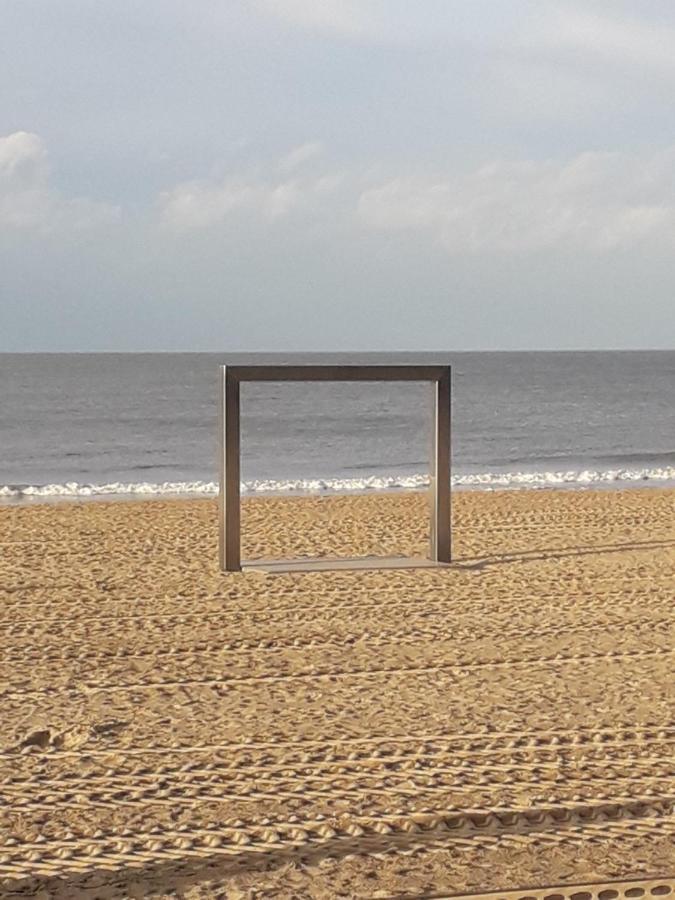 Studio Spacieux 50 M2 Pour 2+2 Tout Confort Knokke-Heist Bagian luar foto
